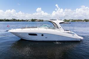 PURA VIDA 37ft Sea Ray Yacht For Sale