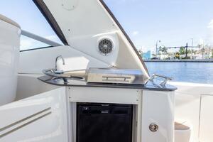 PURA VIDA 37ft Sea Ray Yacht For Sale