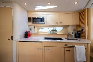 PURA VIDA 37ft Sea Ray Yacht For Sale