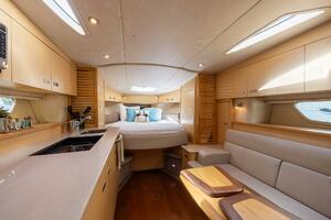 PURA VIDA 37ft Sea Ray Yacht For Sale