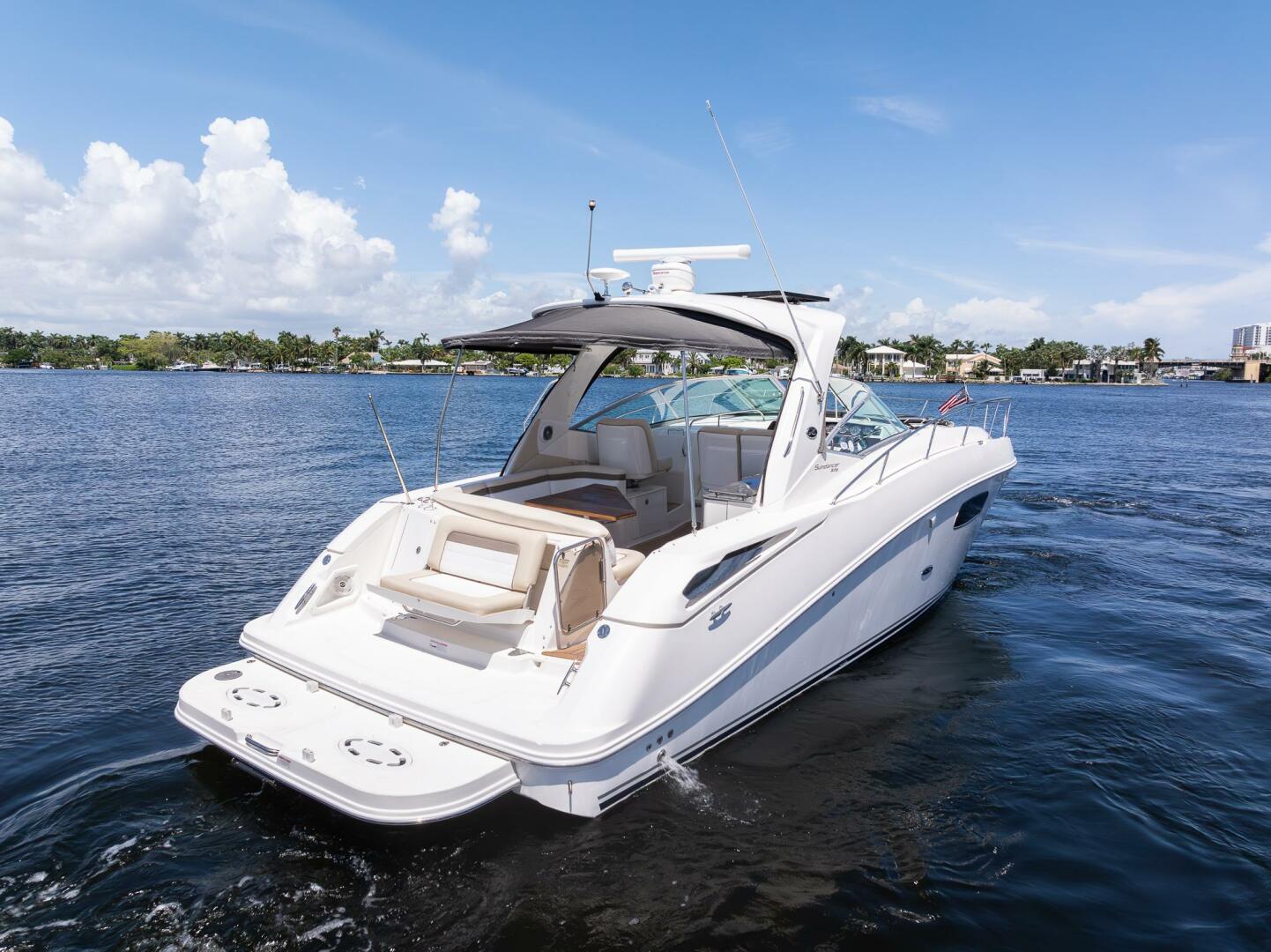 PURA VIDA 37ft Sea Ray Yacht For Sale