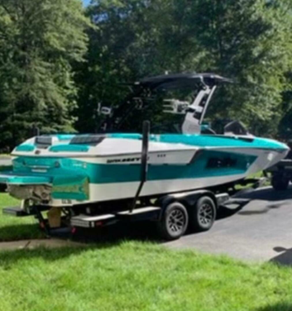 23ft Malibu Yacht For Sale