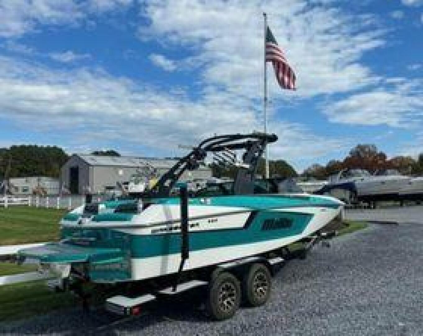 23ft Malibu Yacht For Sale