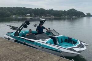 23ft Malibu Yacht For Sale