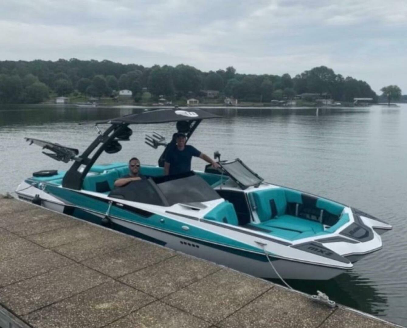 23ft Malibu Yacht For Sale