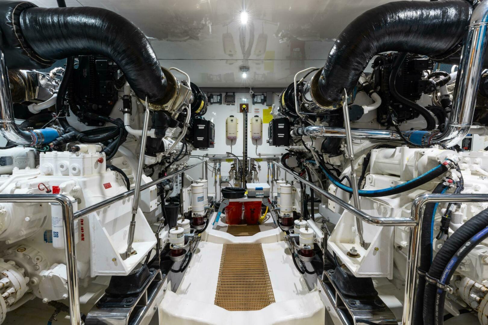 VIRGINIA SEA 91ft Marlow Yacht For Sale