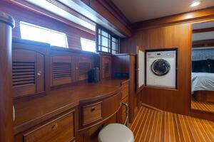VIRGINIA SEA 91ft Marlow Yacht For Sale