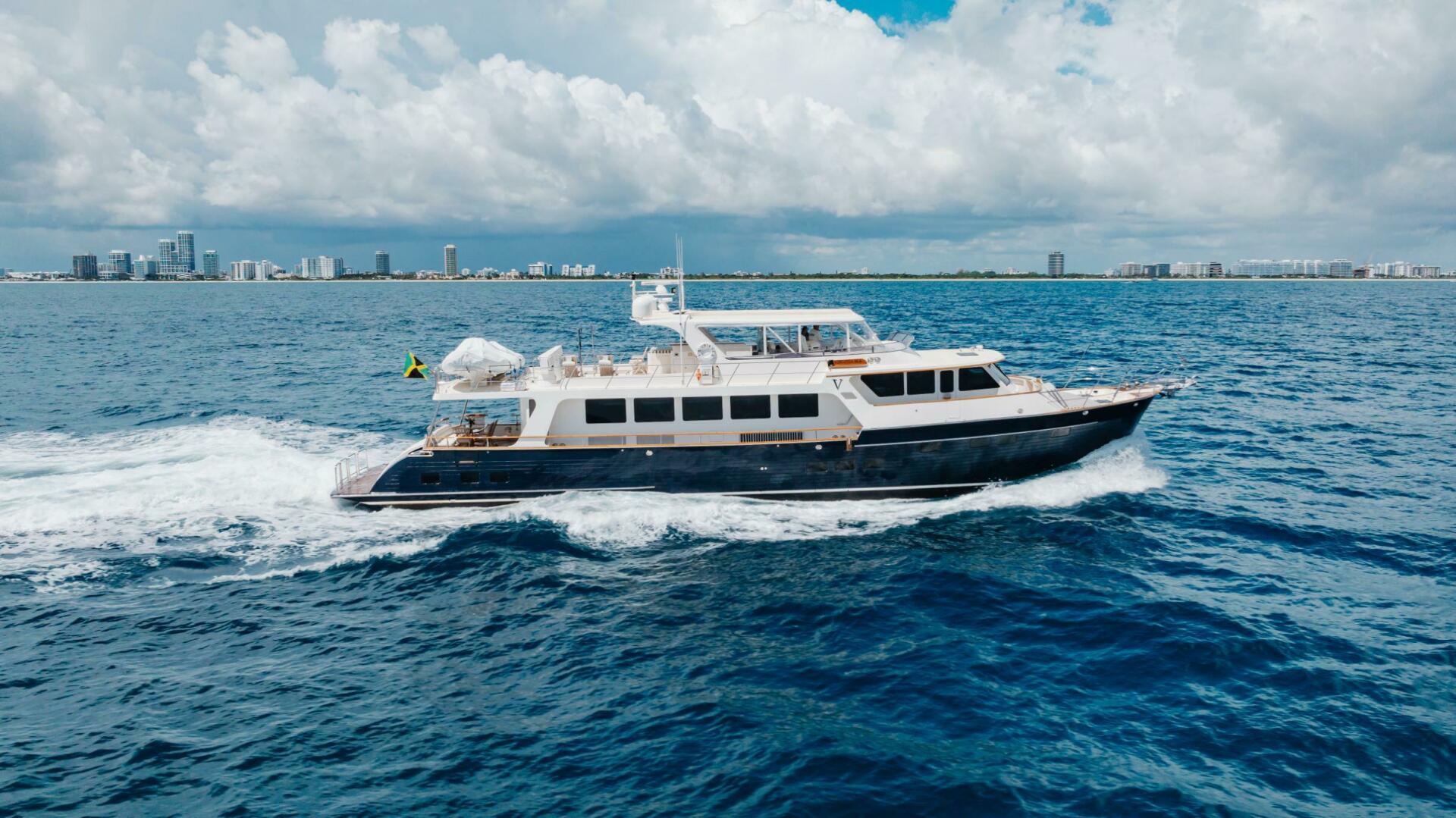 VIRGINIA SEA 91ft Marlow Yacht For Sale
