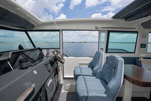 37ft Axopar Yacht For Sale