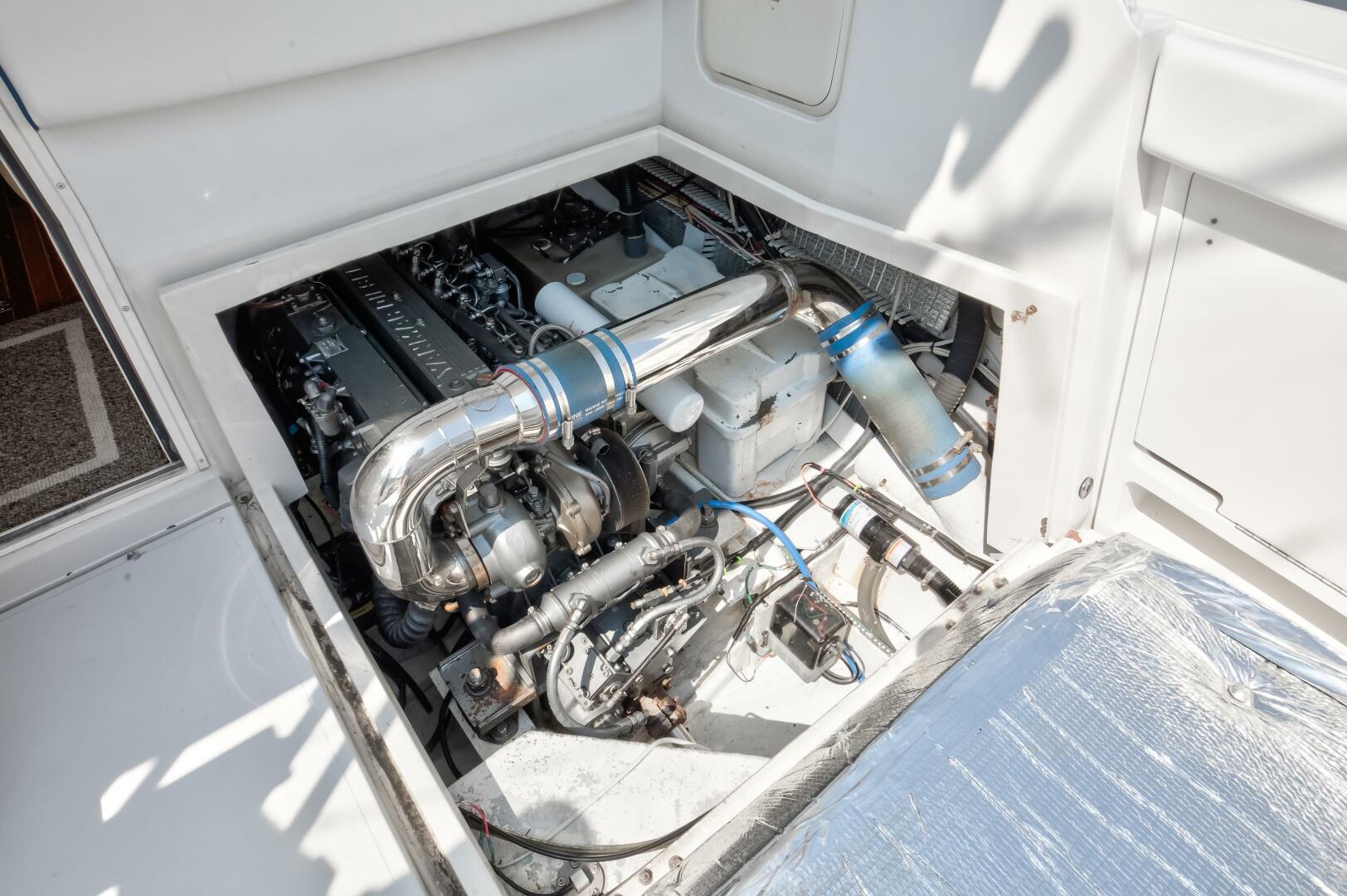 37ft Axopar Yacht For Sale