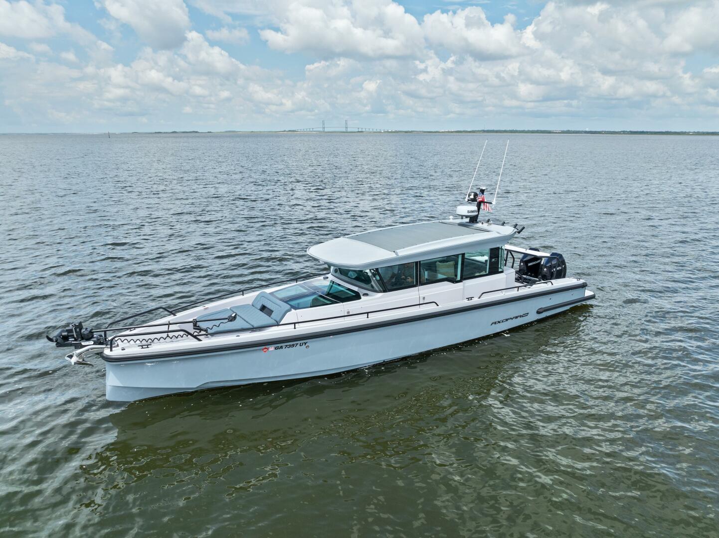 37ft Axopar Yacht For Sale