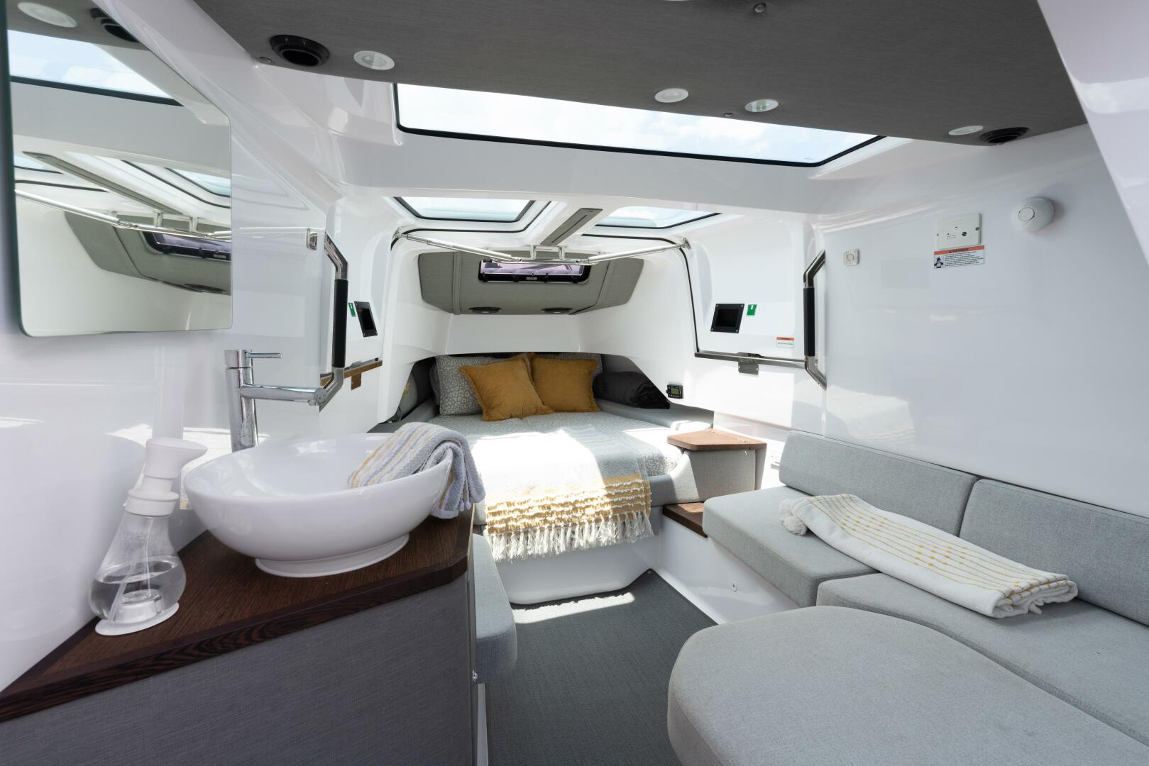 37ft Axopar Yacht For Sale