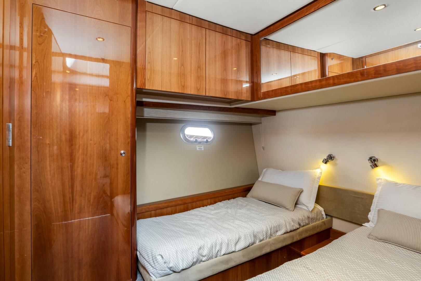 Phantom of the Sea 58ft Riviera Yacht For Sale