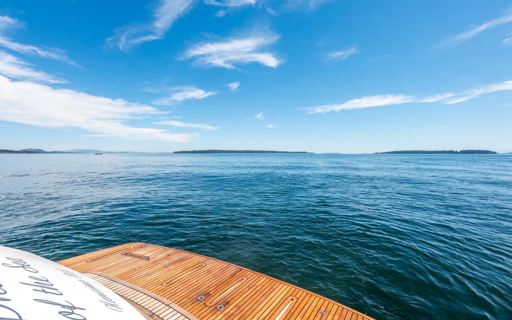 Phantom of the Sea 58ft Riviera Yacht For Sale