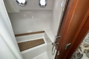 Smooth 30ft Beneteau Yacht For Sale