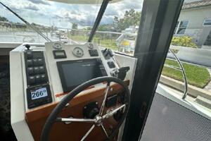 Smooth 30ft Beneteau Yacht For Sale