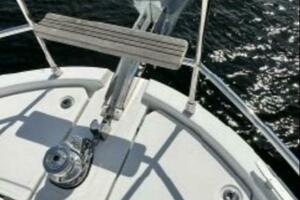 Smooth 30ft Beneteau Yacht For Sale