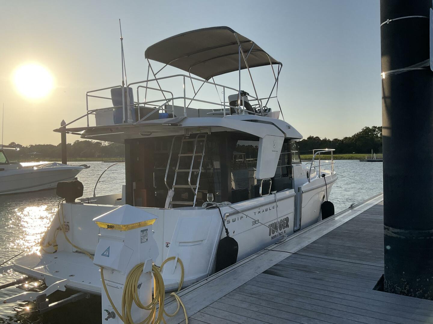 Smooth 30ft Beneteau Yacht For Sale