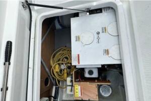 Smooth 30ft Beneteau Yacht For Sale