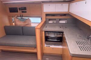 47ft Dufour Yacht For Sale