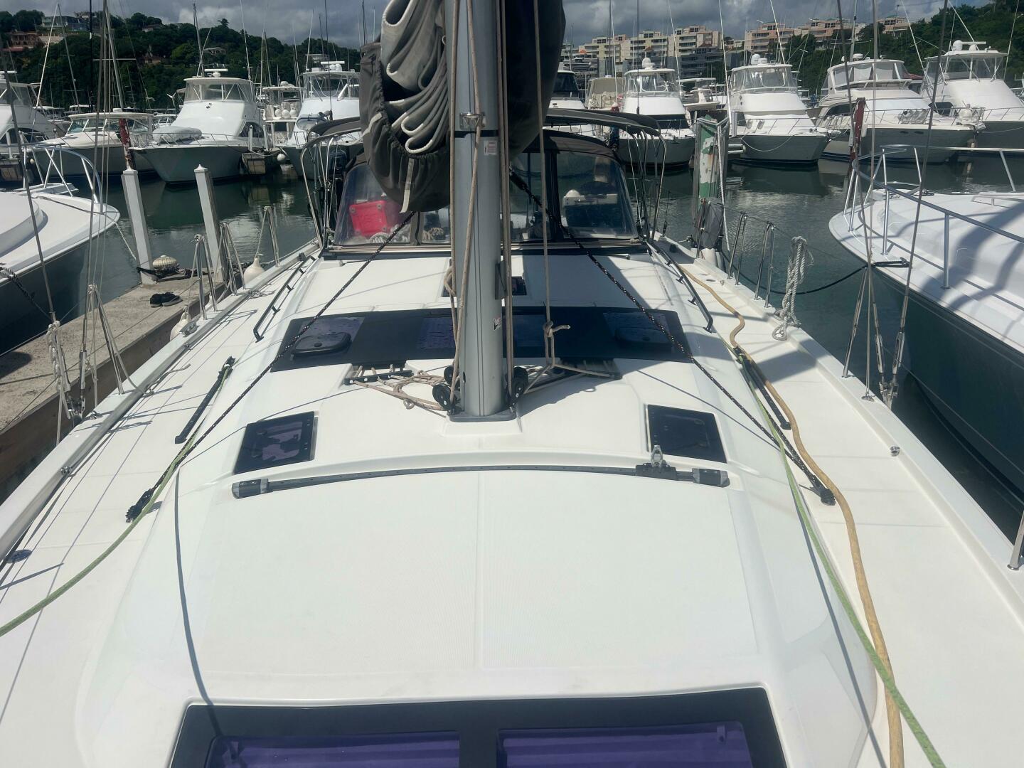 47ft Dufour Yacht For Sale
