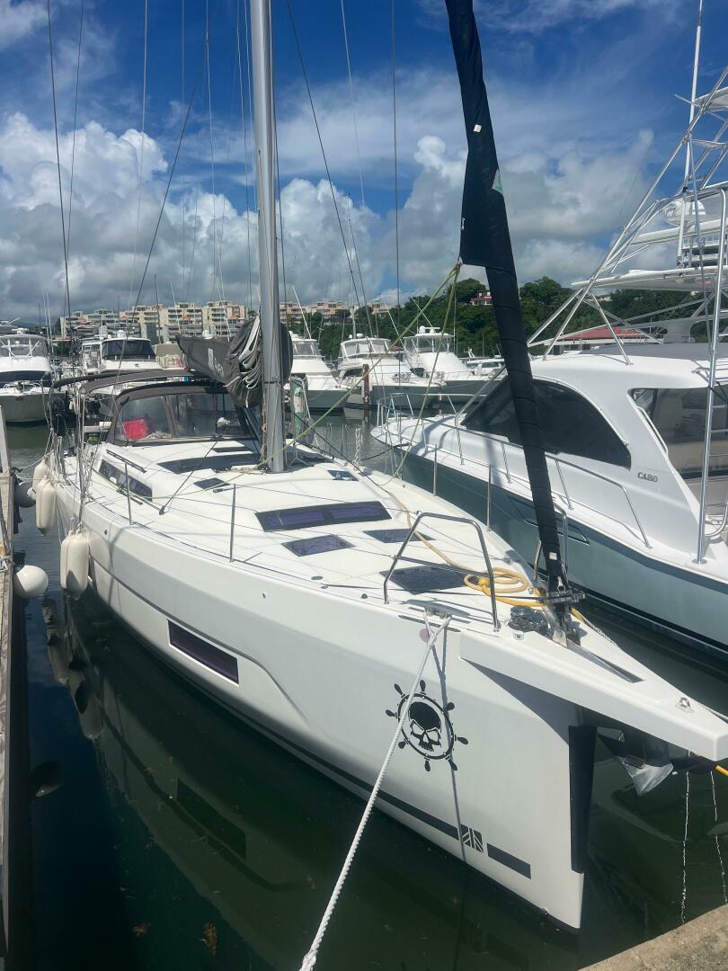 47ft Dufour Yacht For Sale