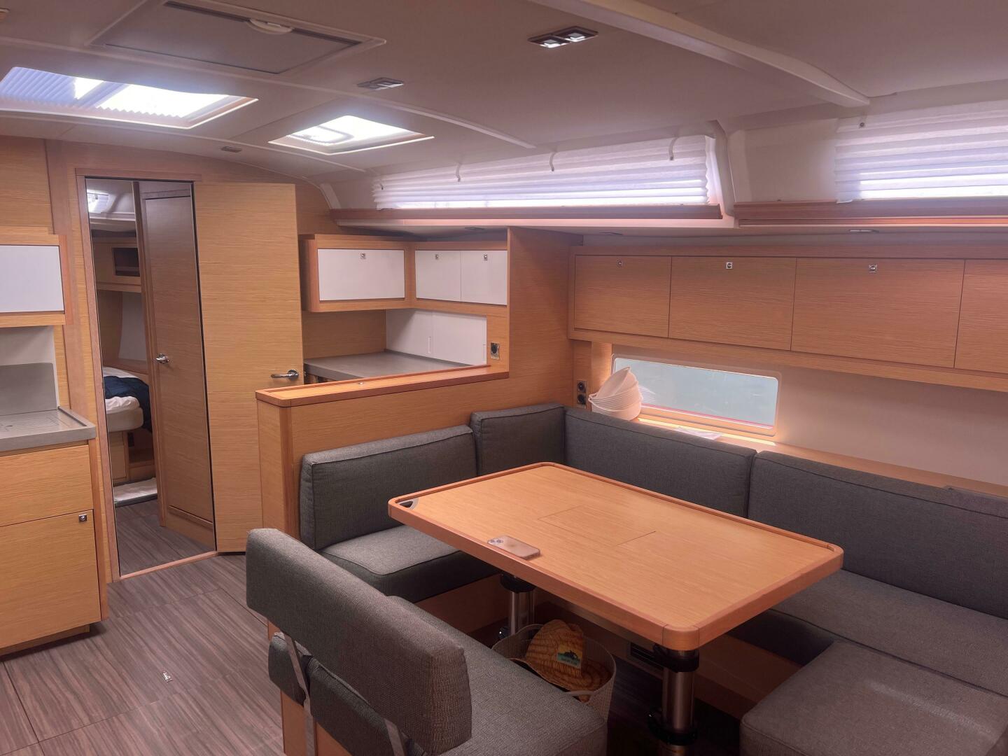 47ft Dufour Yacht For Sale