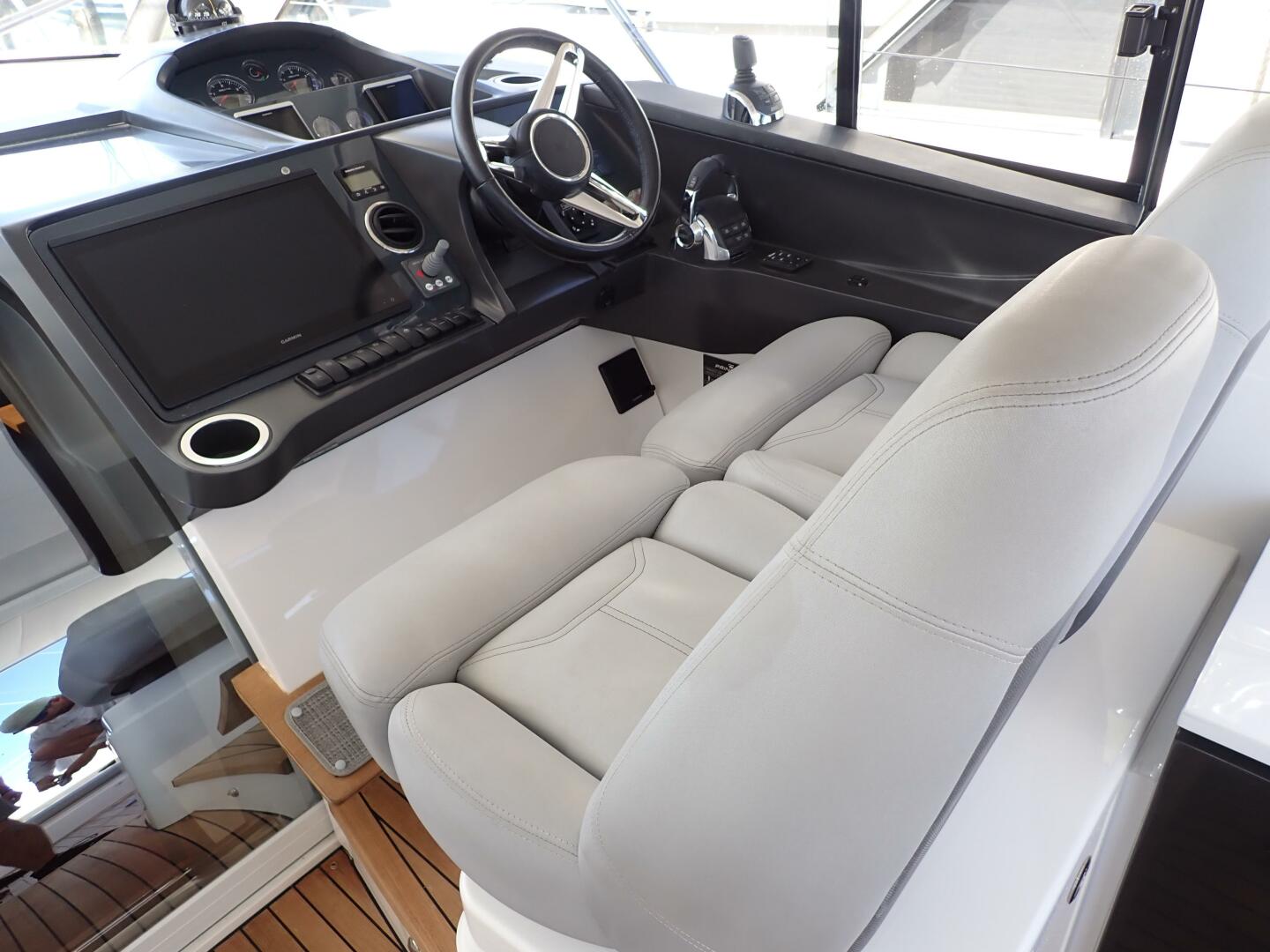 SOULMATE 39ft Princess Yacht For Sale