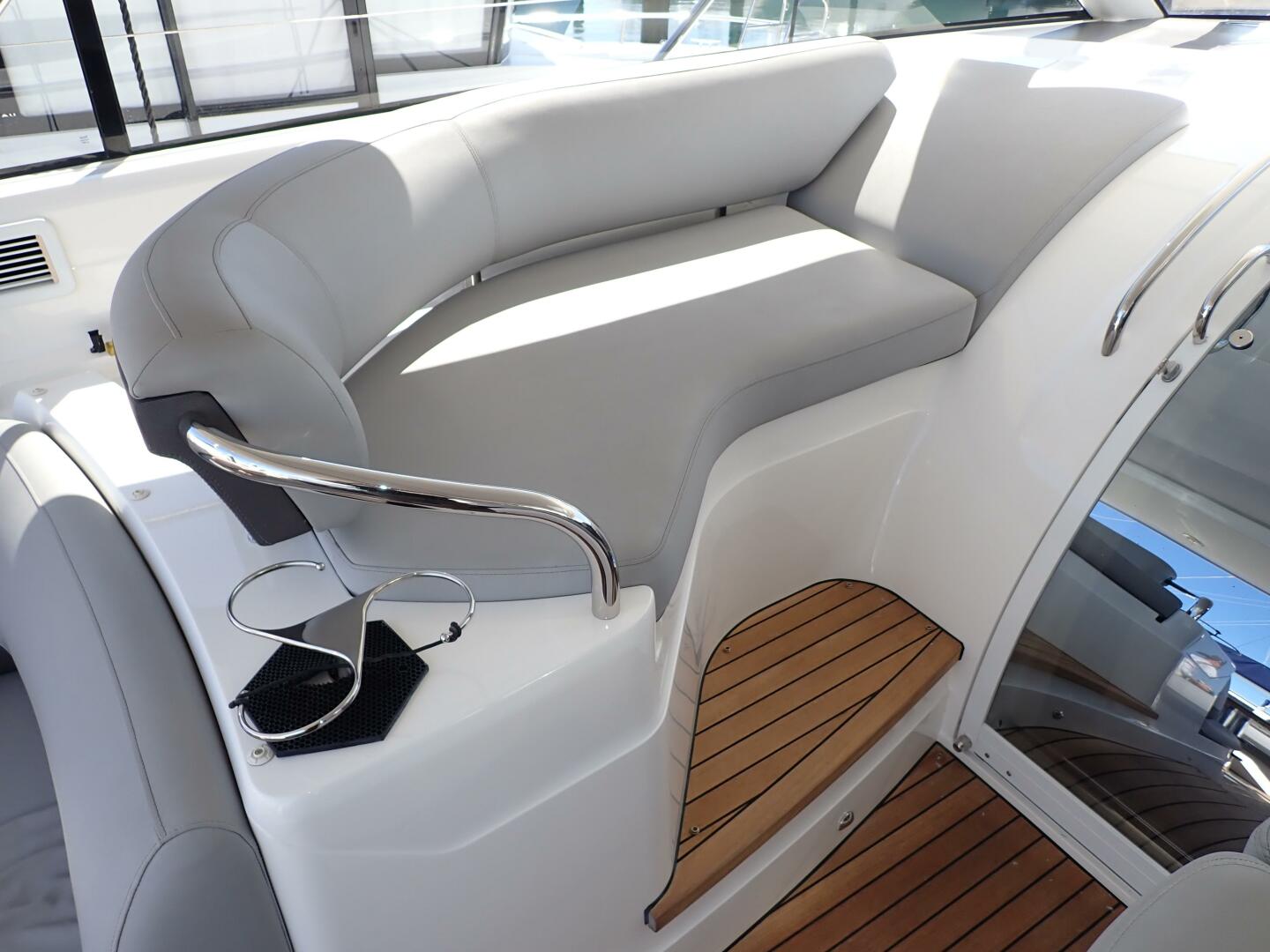 SOULMATE 39ft Princess Yacht For Sale