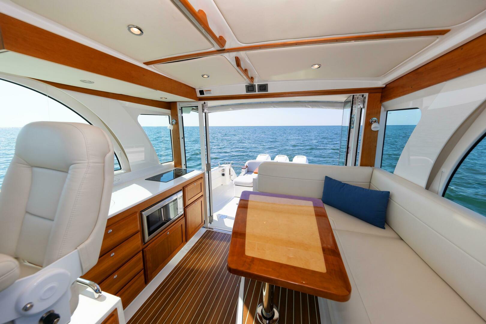 Soulshine 39ft Back Cove Yacht For Sale