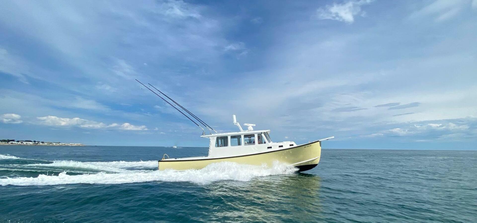 38ft Northern Bay Yacht For Sale