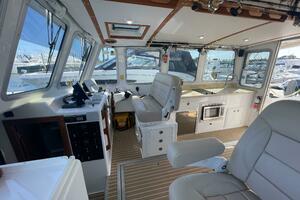 38ft Northern Bay Yacht For Sale