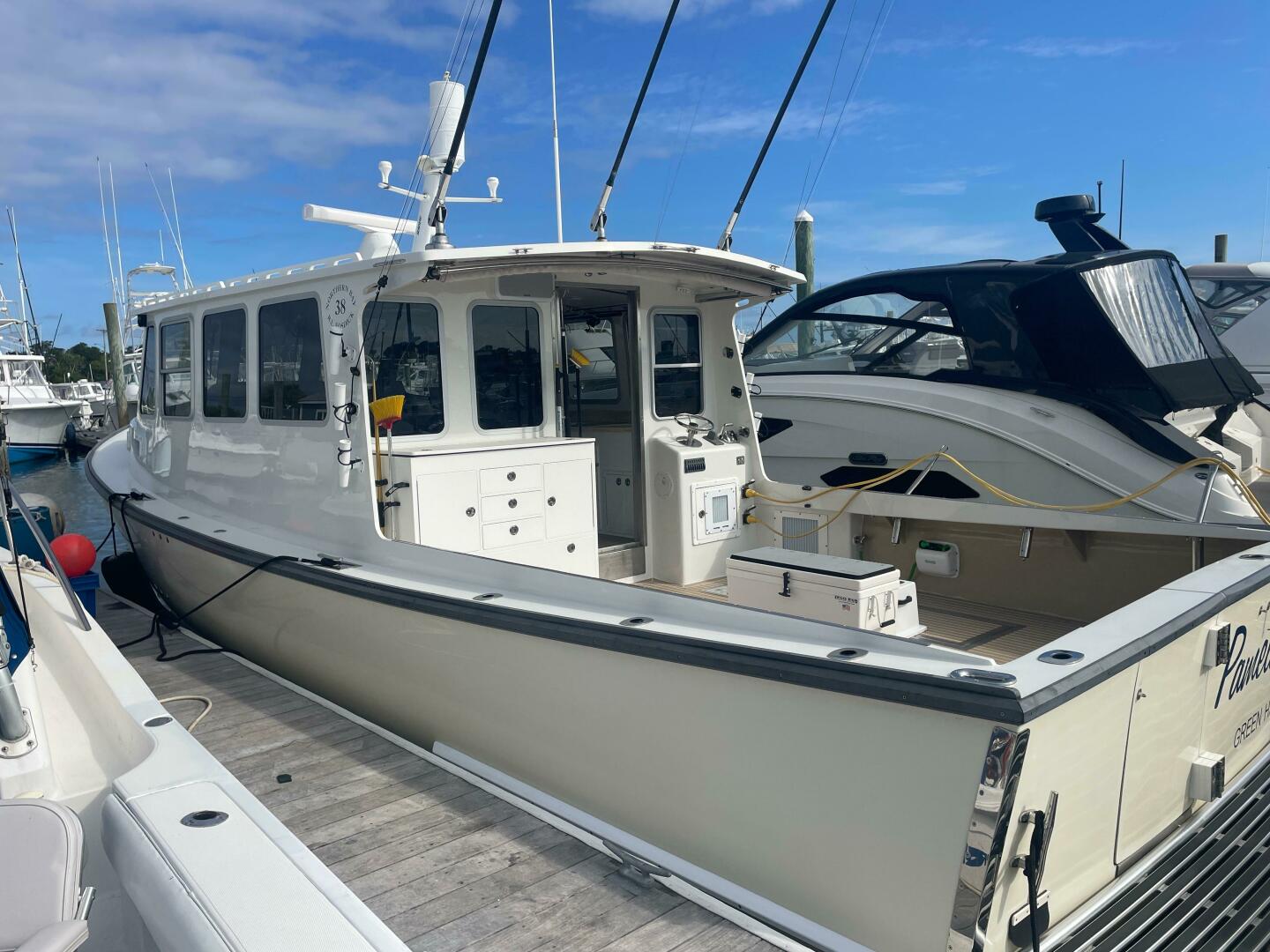 38ft Northern Bay Yacht For Sale