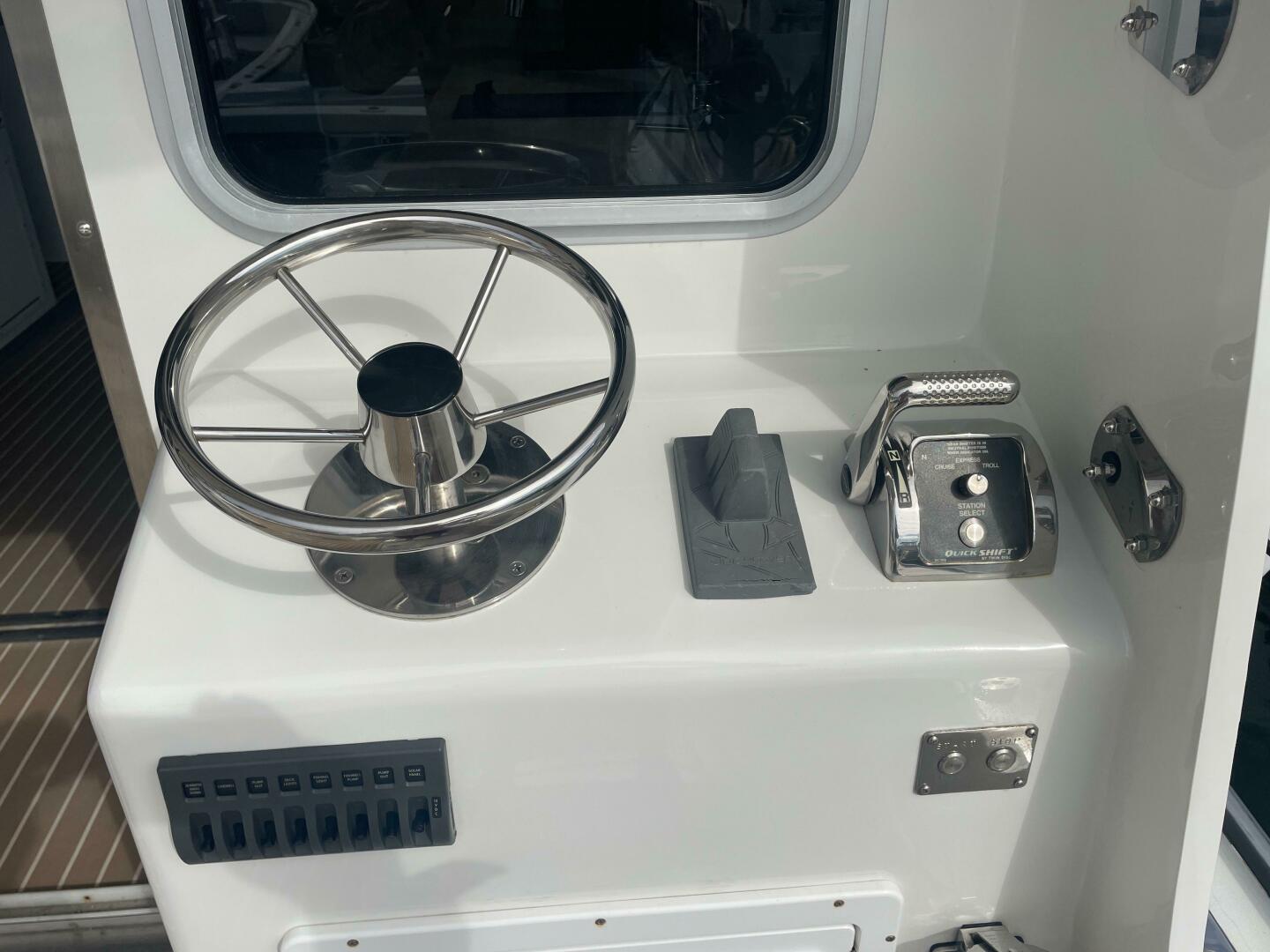 38ft Northern Bay Yacht For Sale