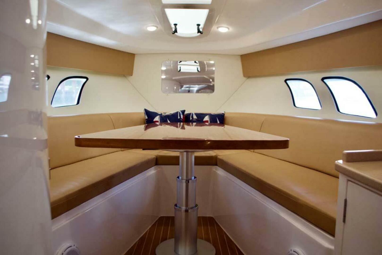 Seahorse 40ft Intrepid Yacht For Sale