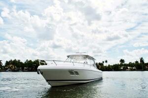 Seahorse 40ft Intrepid Yacht For Sale