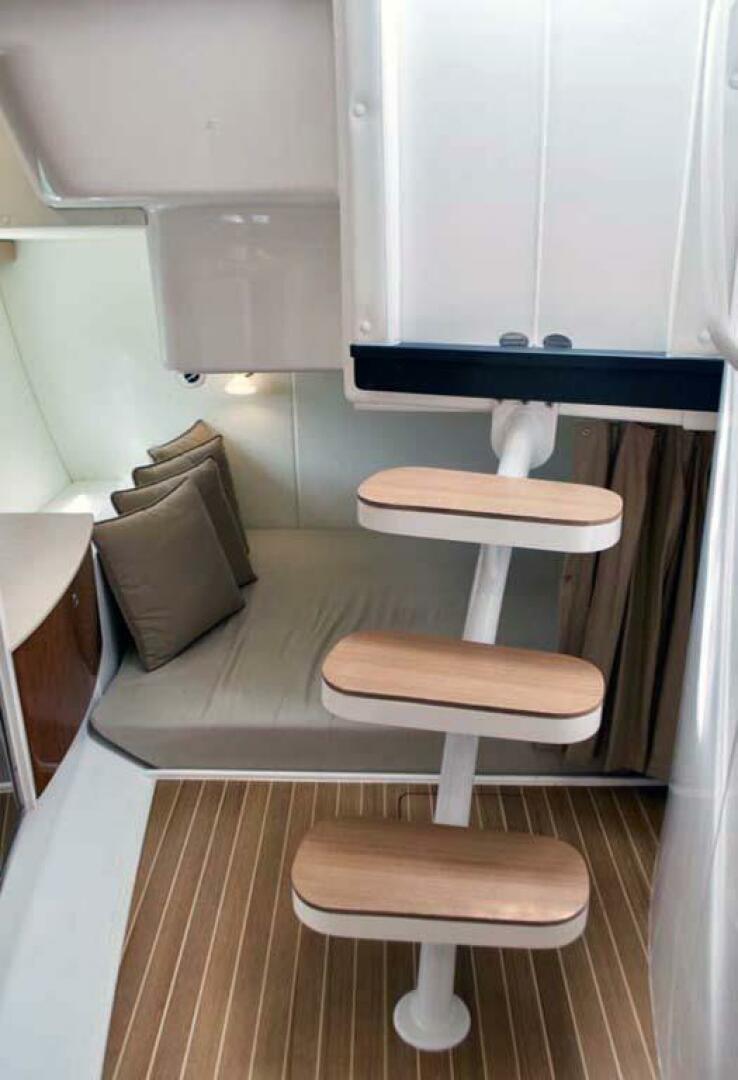 Seahorse 40ft Intrepid Yacht For Sale