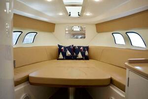 Seahorse 40ft Intrepid Yacht For Sale