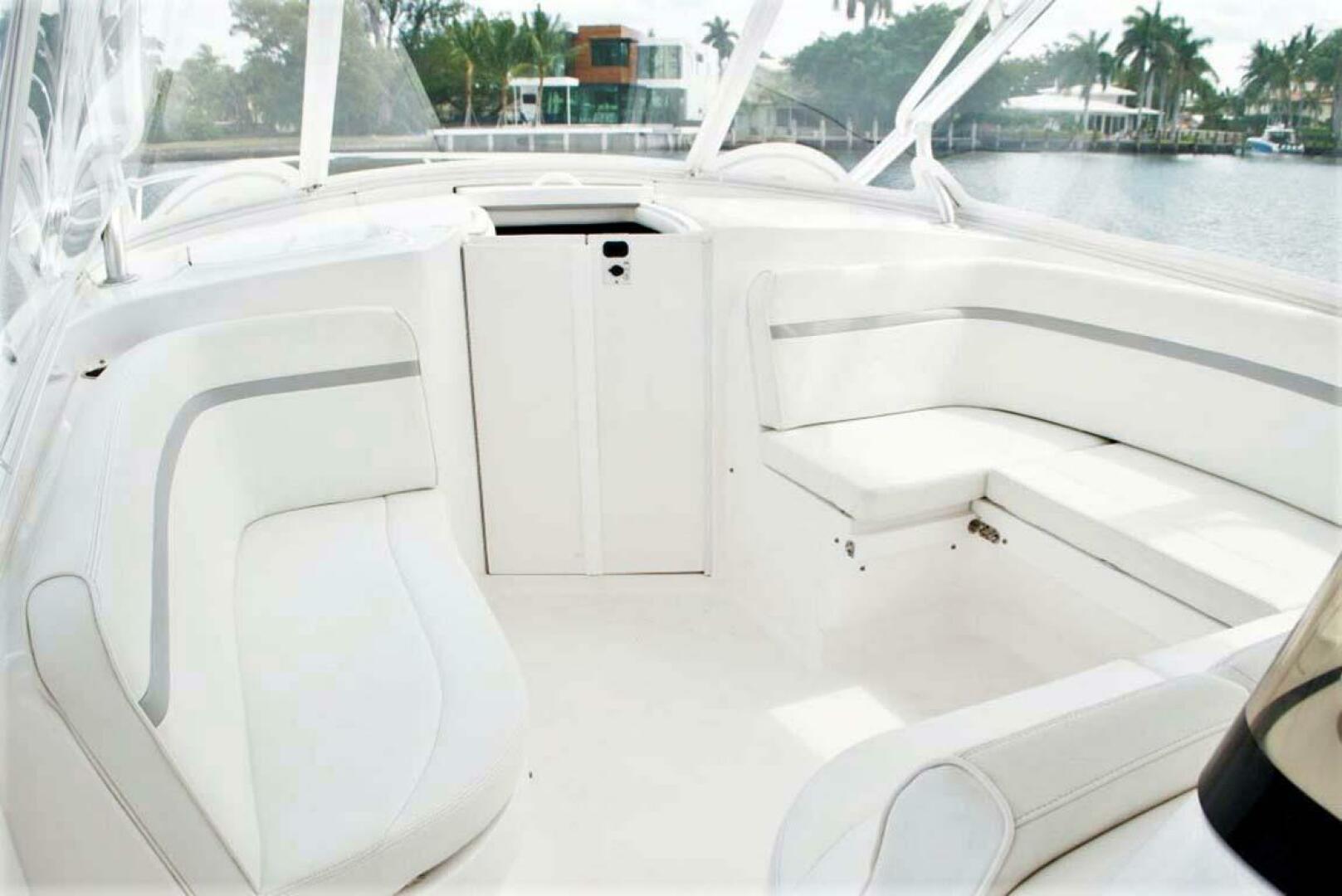 Seahorse 40ft Intrepid Yacht For Sale