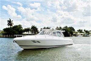 Seahorse 40ft Intrepid Yacht For Sale