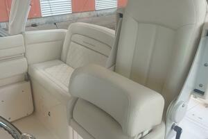 37ft Grady White Yacht For Sale