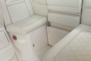 37ft Grady White Yacht For Sale