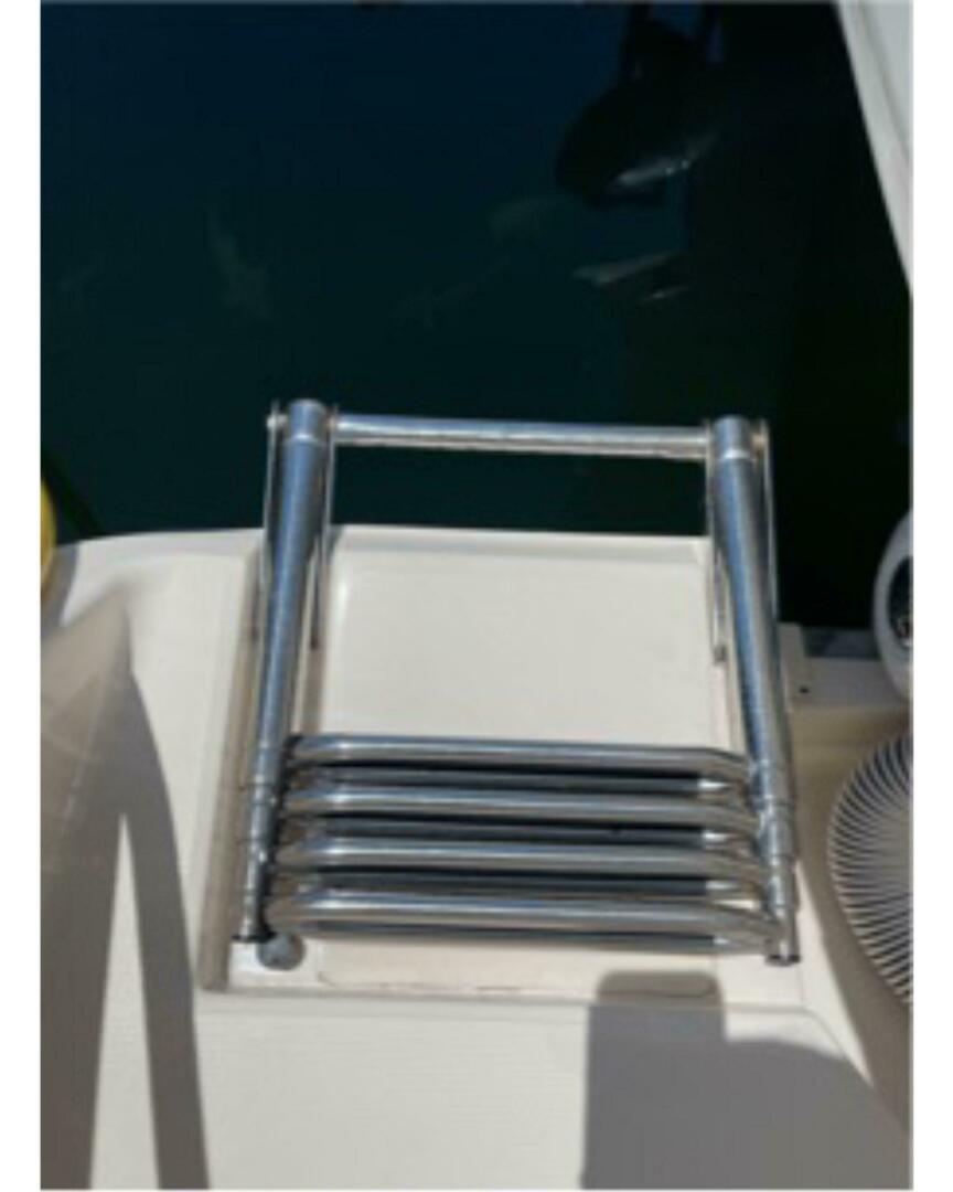 37ft Grady White Yacht For Sale