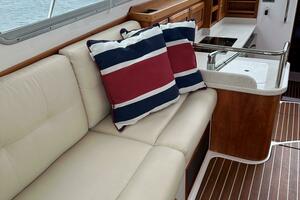 37ft Back Cove Yacht For Sale