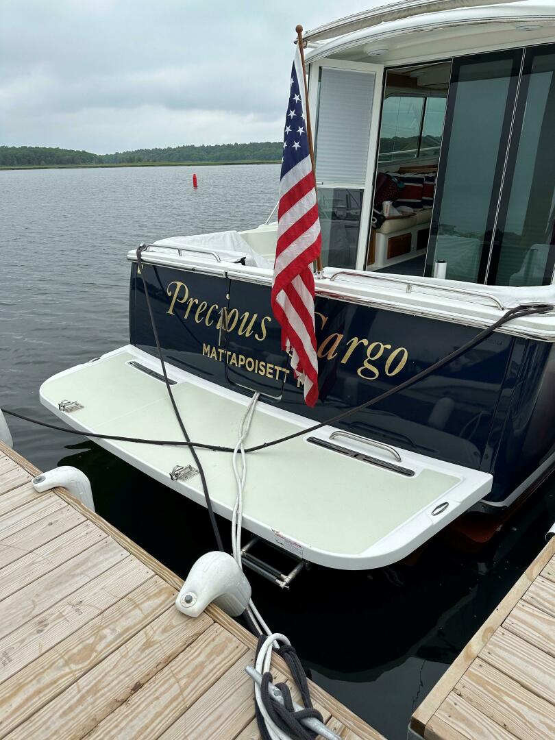 37ft Back Cove Yacht For Sale