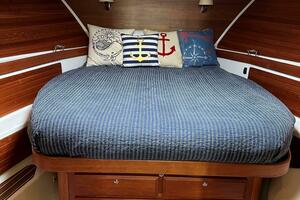 37ft Back Cove Yacht For Sale