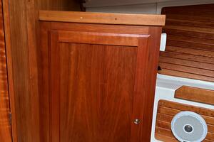 37ft Back Cove Yacht For Sale