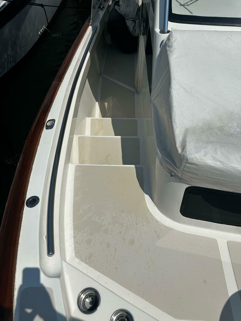 Mi Di 37ft Marlow Yacht For Sale