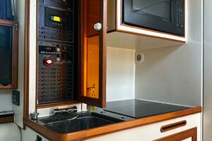 Mi Di 37ft Marlow Yacht For Sale