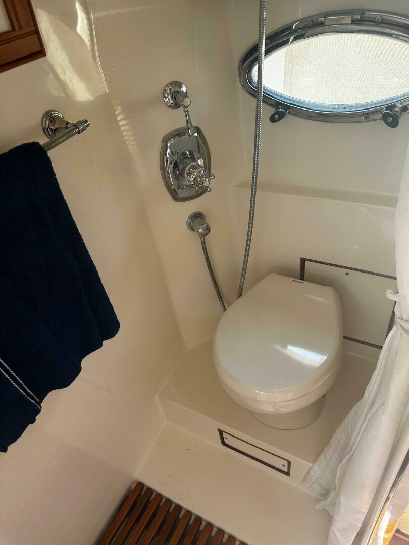 Mi Di 37ft Marlow Yacht For Sale